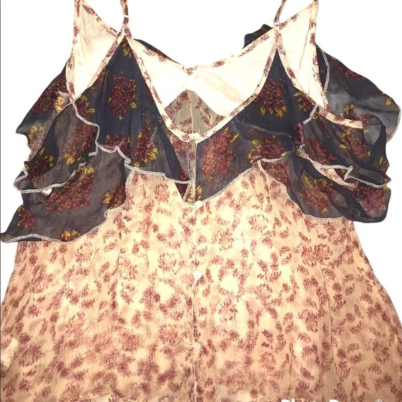 Free People Flowy Camisole Tank Top Blouse Floral Ruffle Detail XS - Picture 2 of 10